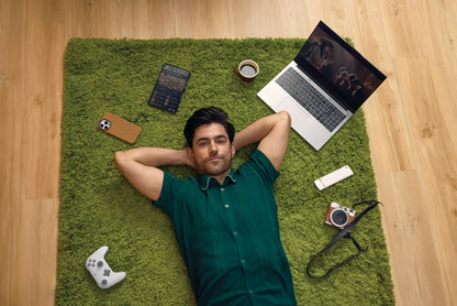 Phonak Audeo EON hearing aids connecting wirelessly to a smartphone, laptop, and television